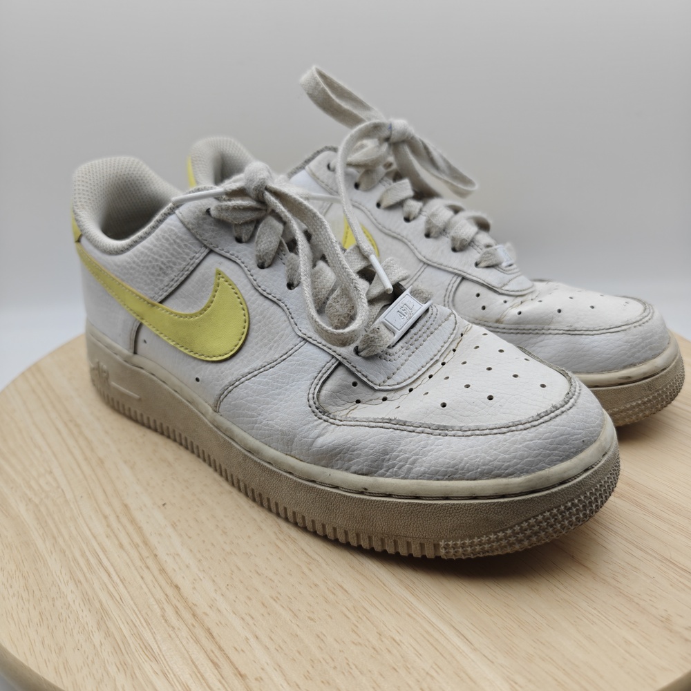 Nike Air Force 1 Shoes Womens Size 8 White Yellow Leather Sneaker 315115-160